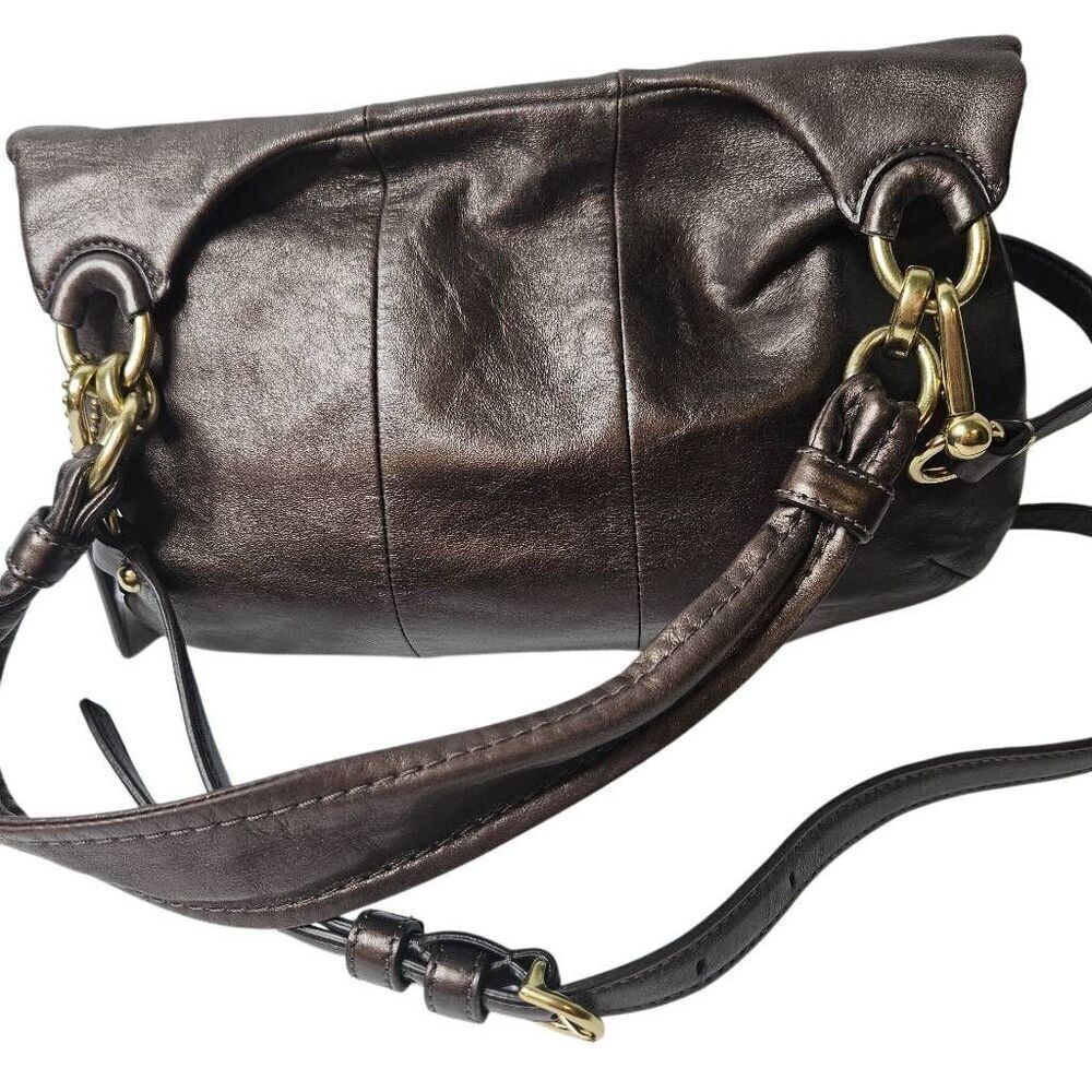 Coach Ashley Crimson metallic leather crossbody bag. - Picture 4 of 9